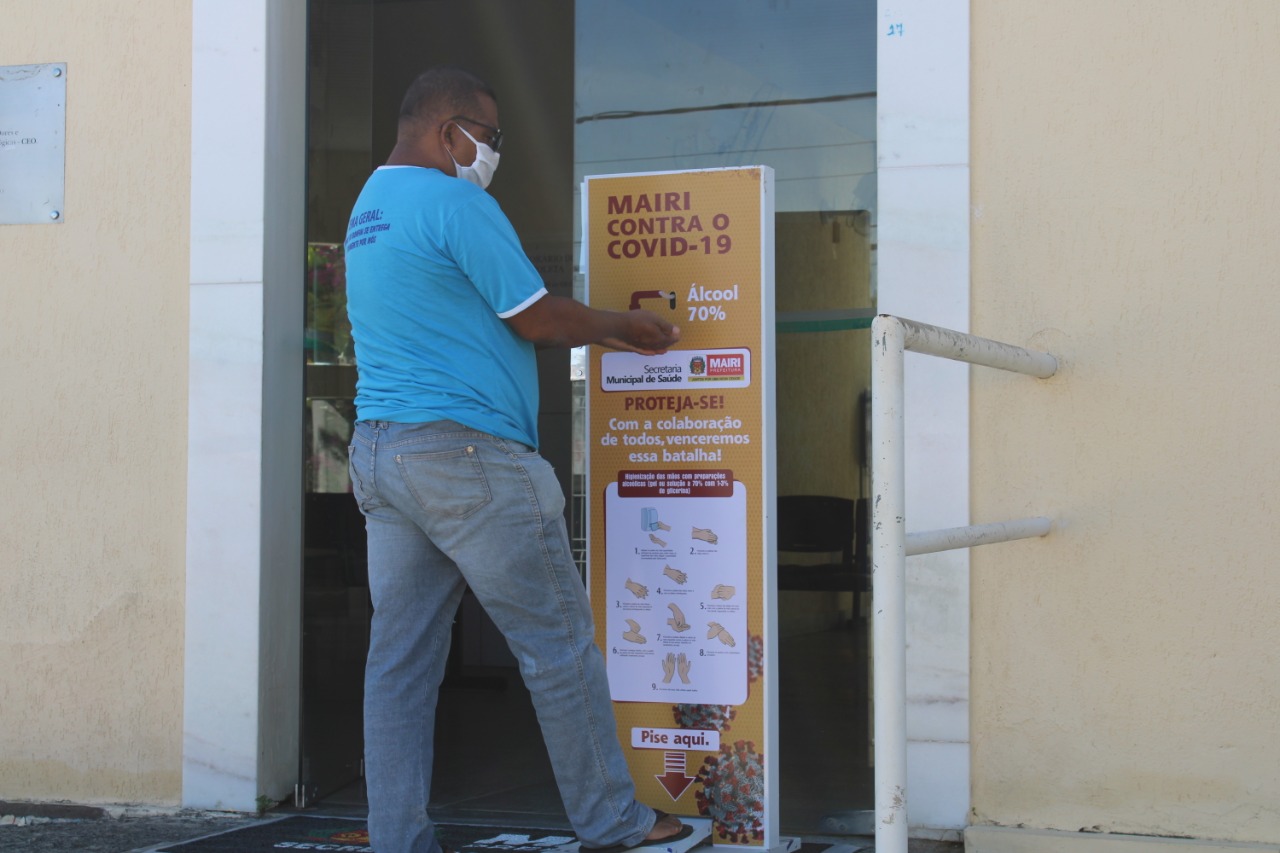 Prefeitura de Mairi implanta Totens que fornecem álcool gel em unidades de saúde do município